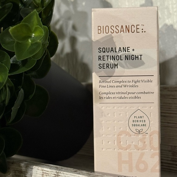 Biossance Squalane + Retinol Night Serum - Picture 5 of 7